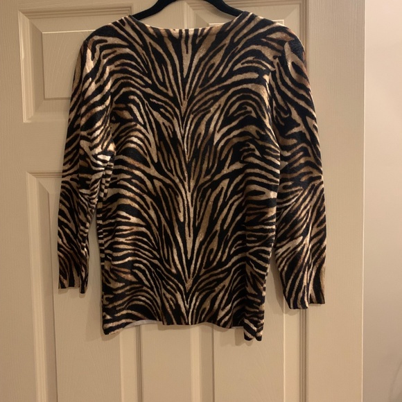 White House Black Market Black/Tan Tiger Stripe Cardigan Sweater sz M - Picture 4 of 5